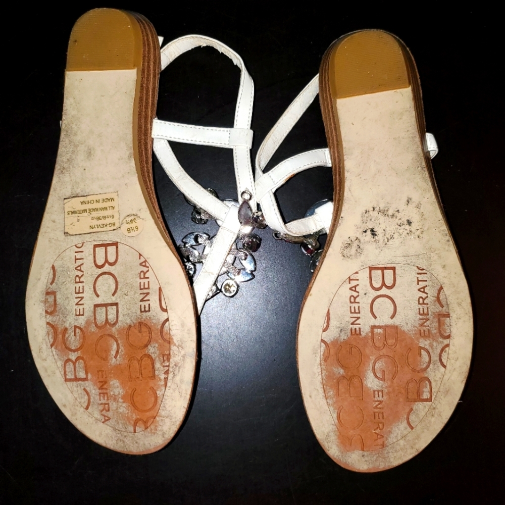 BCBGeneration white sandels - Picture 5 of 5